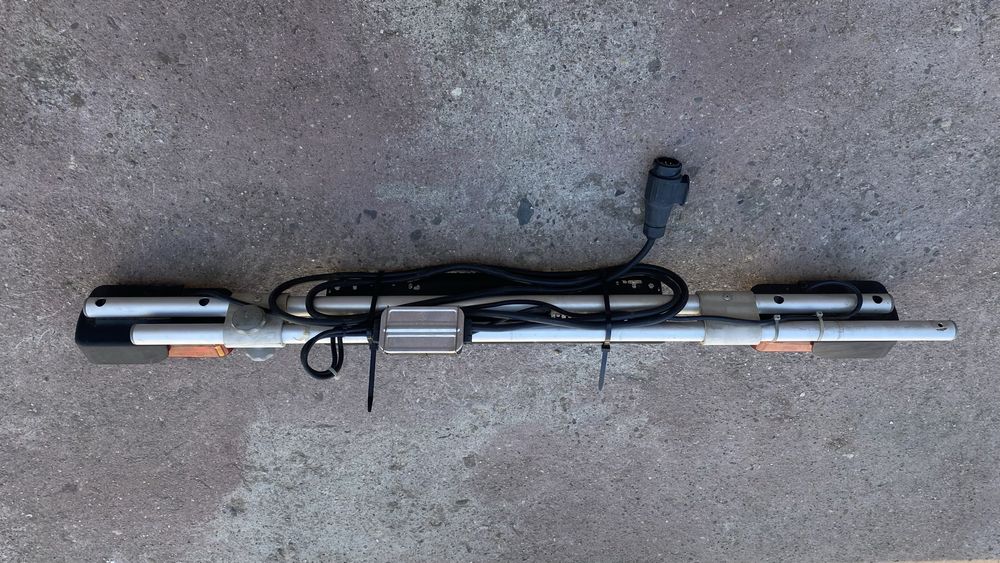 Светлини с основа за ремарке или багажник за велосипеди