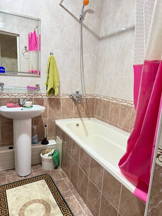 2/1/7 Юнусабад Аренда 2х комнатный в 17кв БАХТ КАСРИ