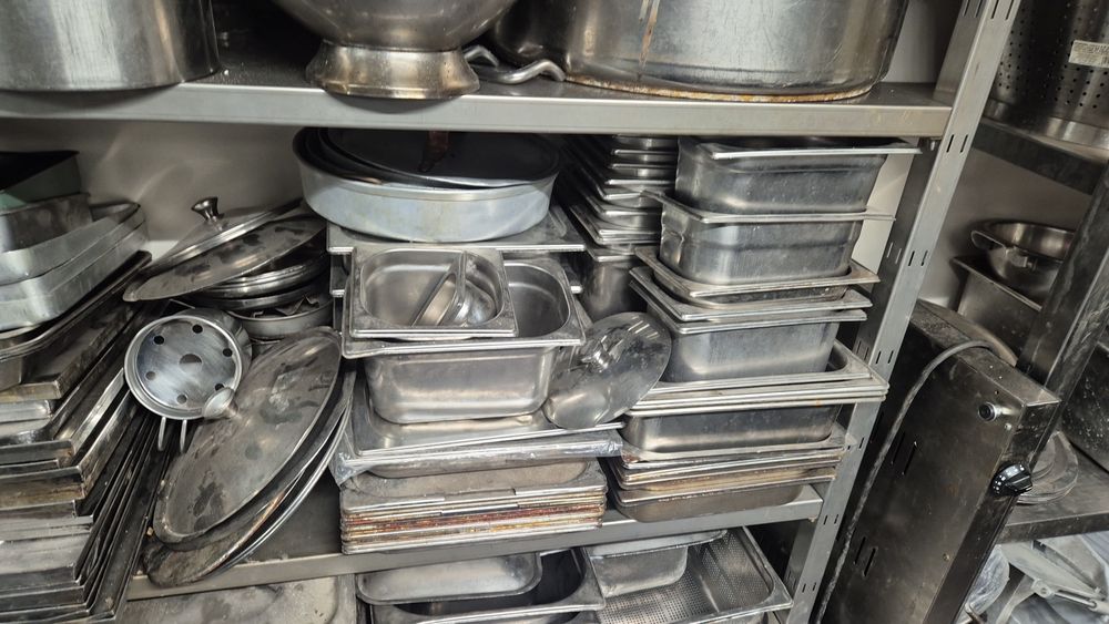 Tavi de inox industriale