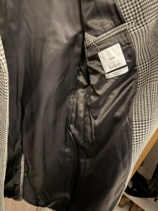 Чисто Ново Мъжко Вълнено Палто