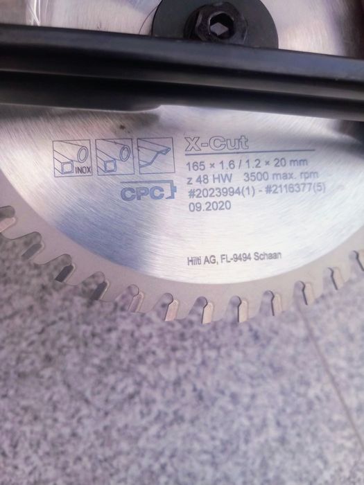 Hilti SCM 22-A Циркуляр за метал