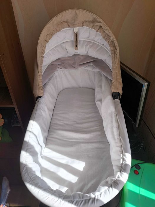 Бебешка количка с два коша