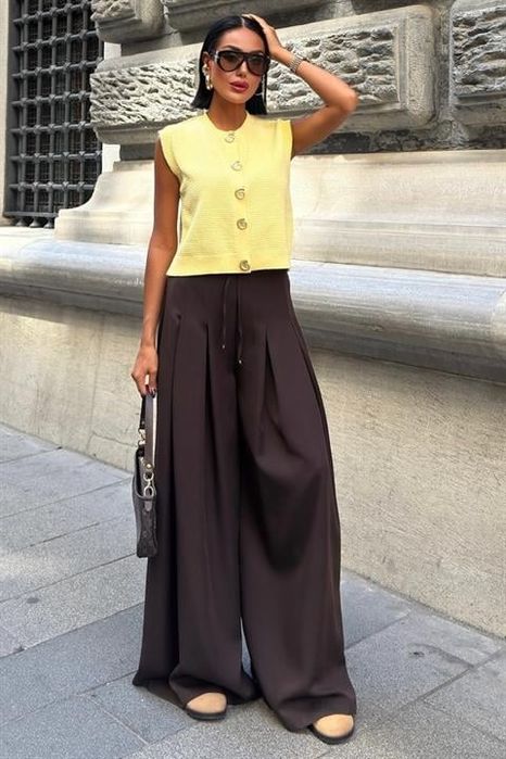 Дамски широк панталон с висока талия – елегантен модел