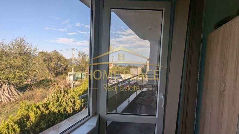 Дава се под наем Тристаен апартамент в Варна, м-т Траката - 80 кв.м за 586.5 € - Снимка #9