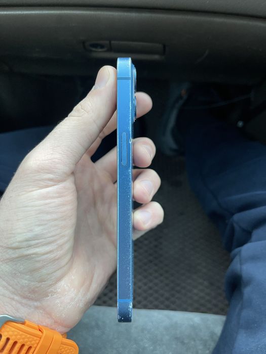 Продам айфон 13 Iphone