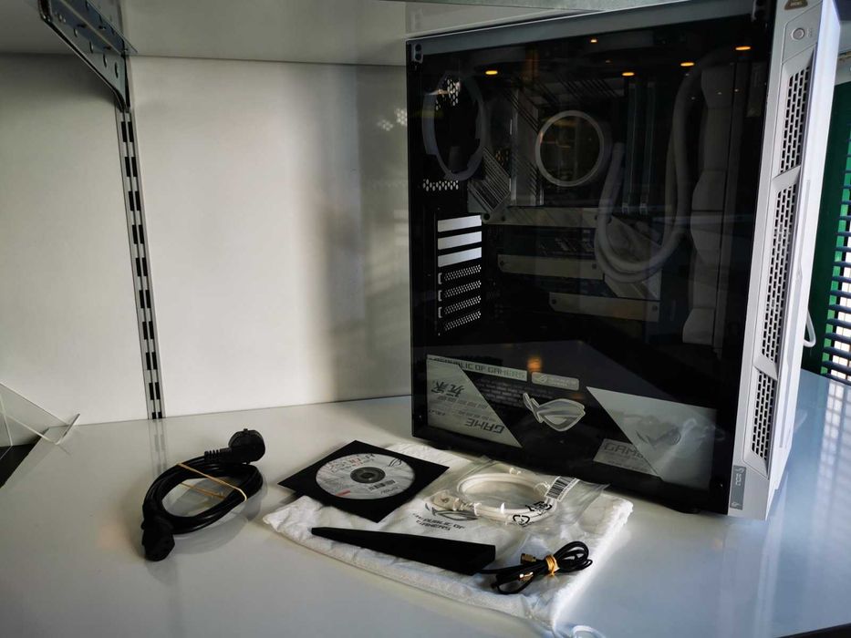 Геймърски компютър PC (ROG Strix Z590/ROG Strix 850W) водно охлаждане