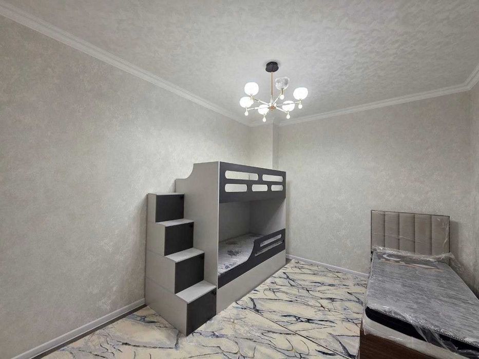 Вагзал 3 х квартира сотилади 70 км 2 квада