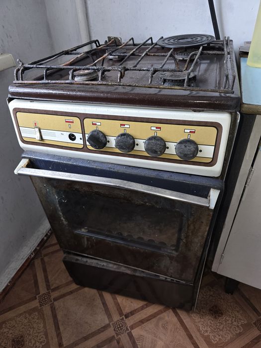 Газовая плита даром