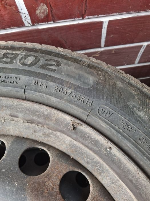 Vand 4 roti de opel 205 55 16din tabla cu anvelope m+s