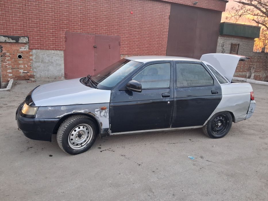 Ваз 2110.      .