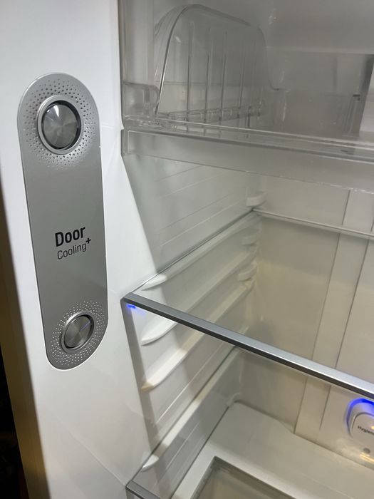 Холодильник LG GC-H502HEHZ