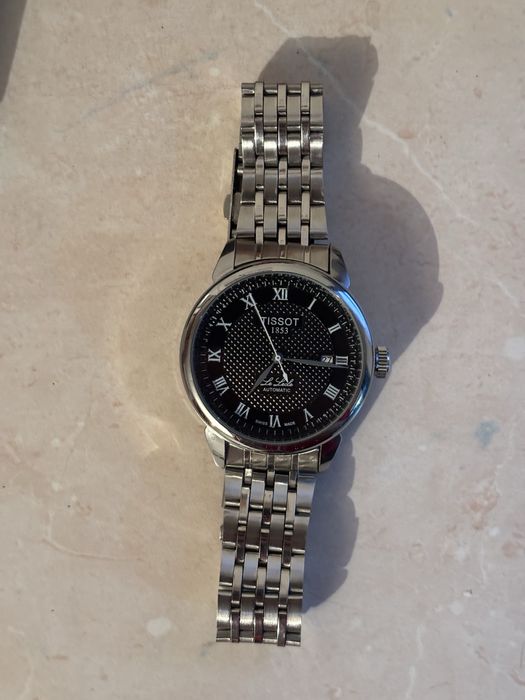 Продам наручные часы Tissot