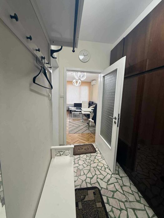 Дава се под наем Двустаен апартамент в София, Център - 60 кв.м за 698.19 € - Снимка #6