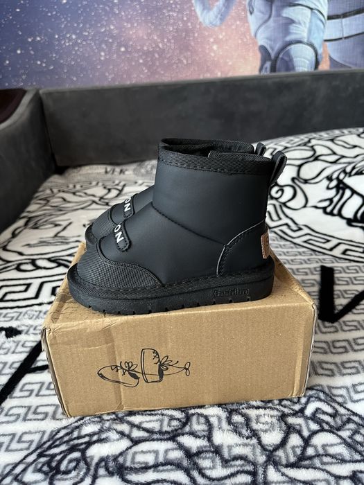 Детские зимние ботинки