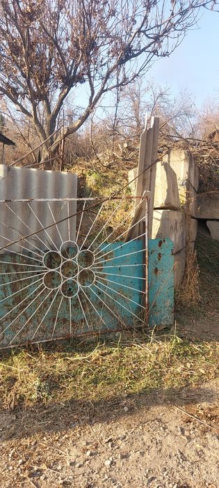 Продам участок в дачном массиве