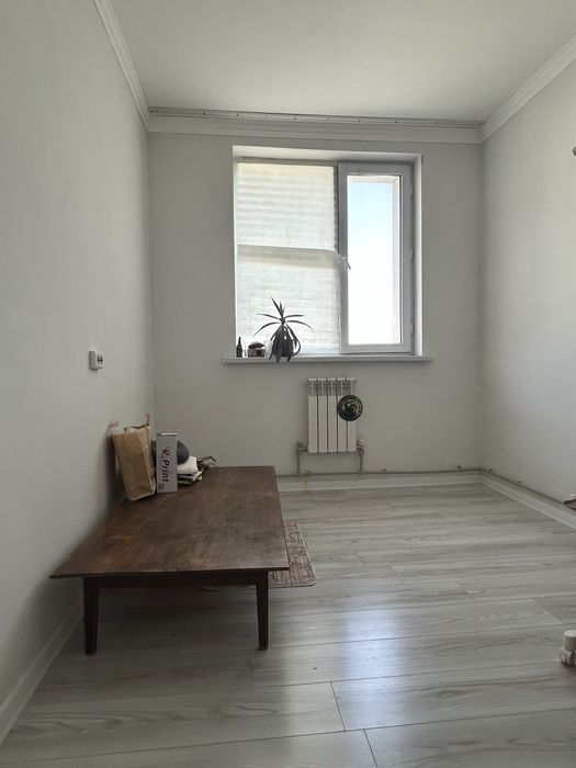 продается 3-х комнатная квартира