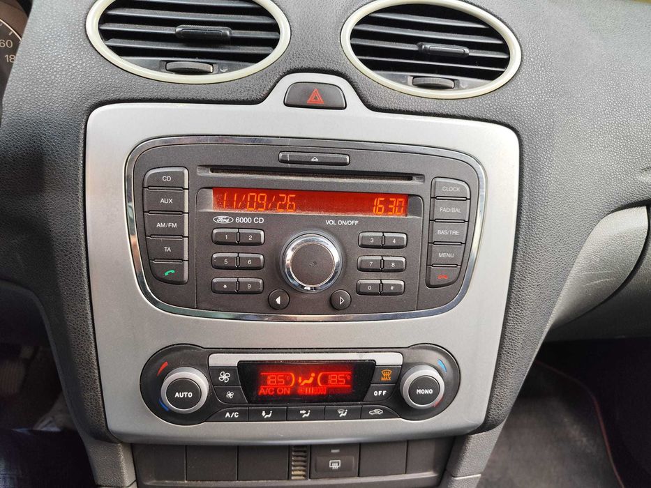 Vând Ford Focus 2