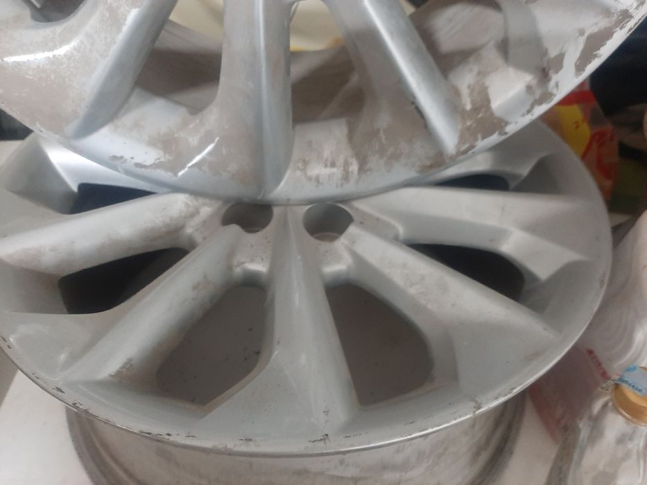 Продам титановый диски на 16