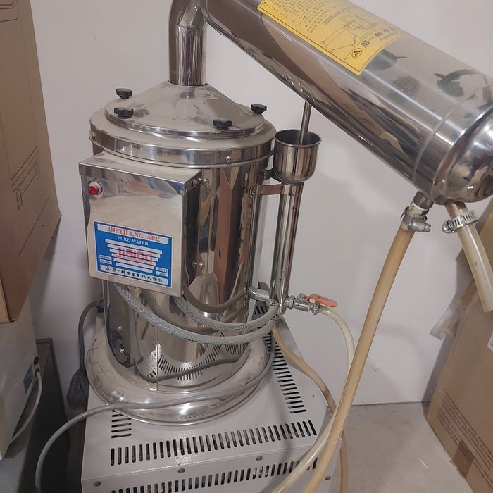 Дистиллятор хорошо работает ток 3кв