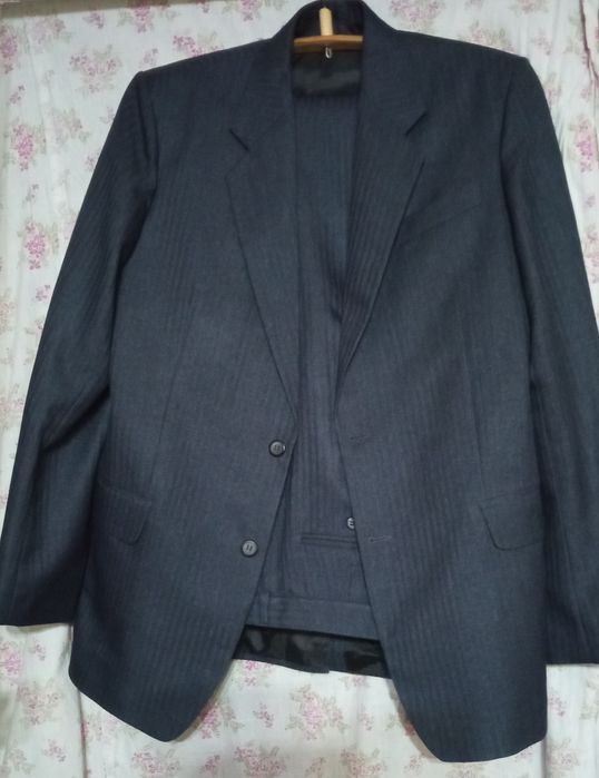 Классические мужские костюмы( пиджак +брюки)
