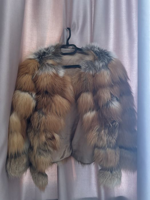 Палто от лисица късо