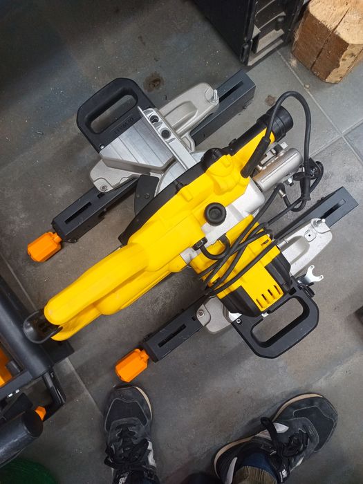 Circular Dewalt Dws774 Qs