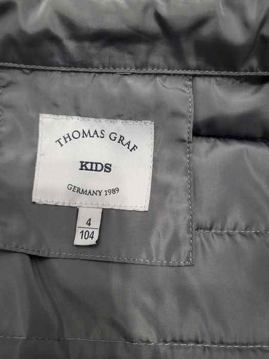 Продам детские куртки