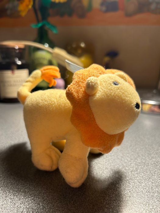 Детска играчка лъвче