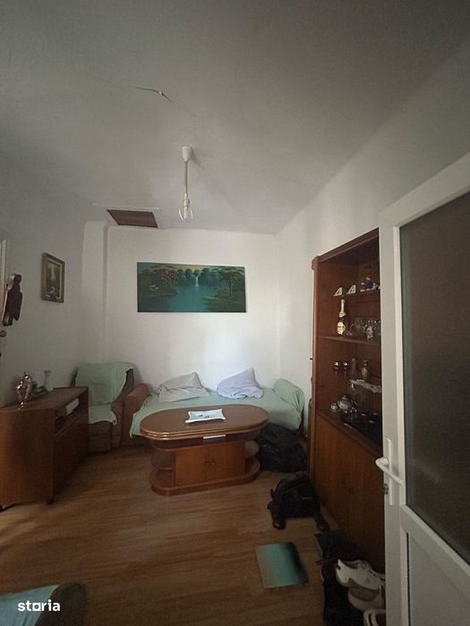 Casă cu teren în Tomis 1 | Oportunitate pentru renovare sau investiție