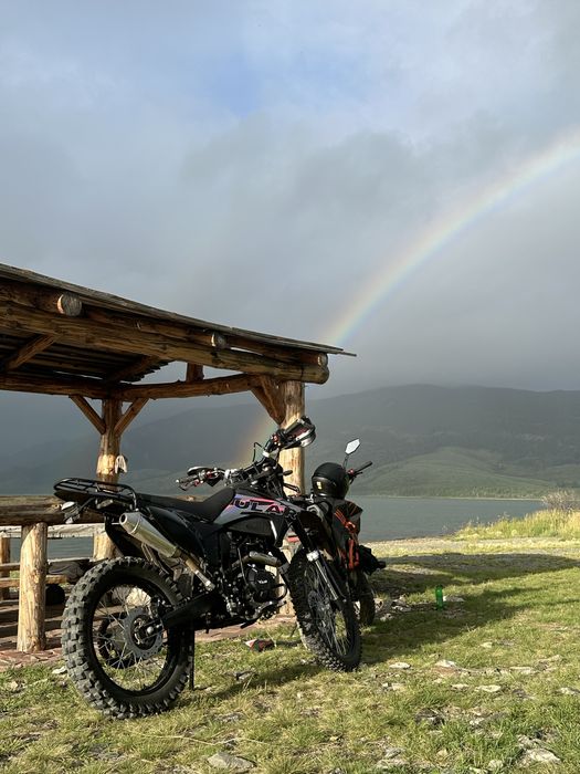 Ular H7 Эндуро мотоцикл  300 куб