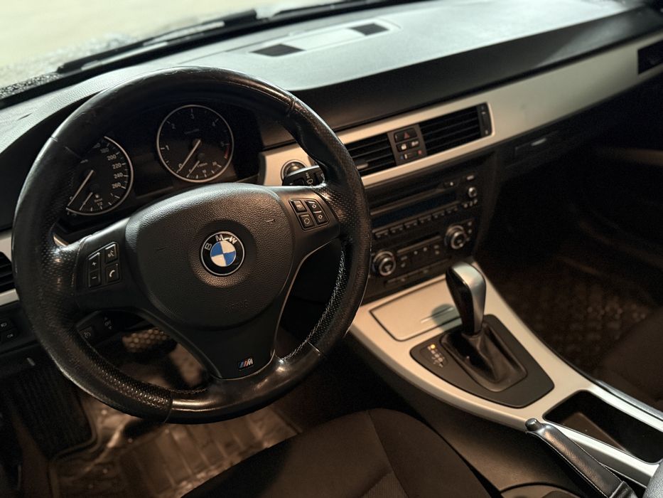 BMW 320d xDrive Touring 184к.с