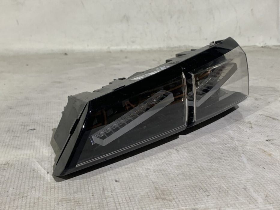 Stop dreapta spate pe hayon, Peugeot 308 GT, 2021, 2022, 2023, 2024, cod origine OE 9835300380.