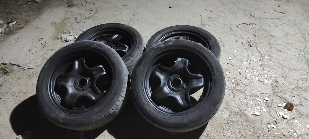 Продам 16 диски.