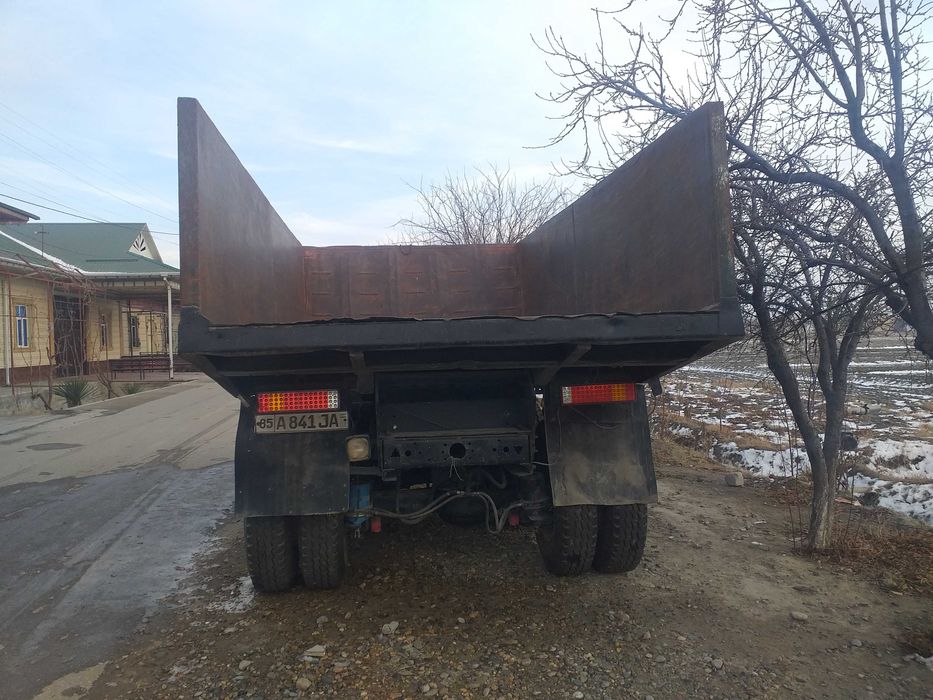 Kamaz 5511 sotiladi.