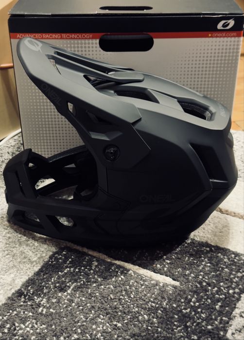 Casca O'neal, L, nou