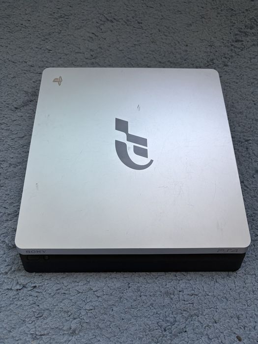 Playstation4/ ps4 slim 1Tb editie limitata
