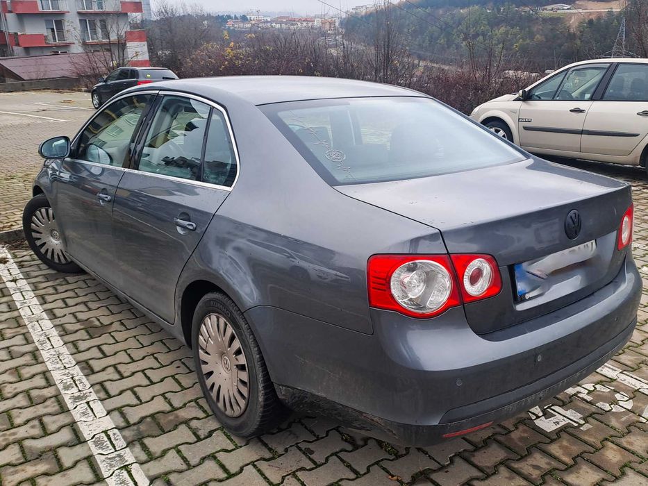 Vand/Schimb VW Jetta 2006. 1.6 FSI Benzină  Euro4  Factura pe firma