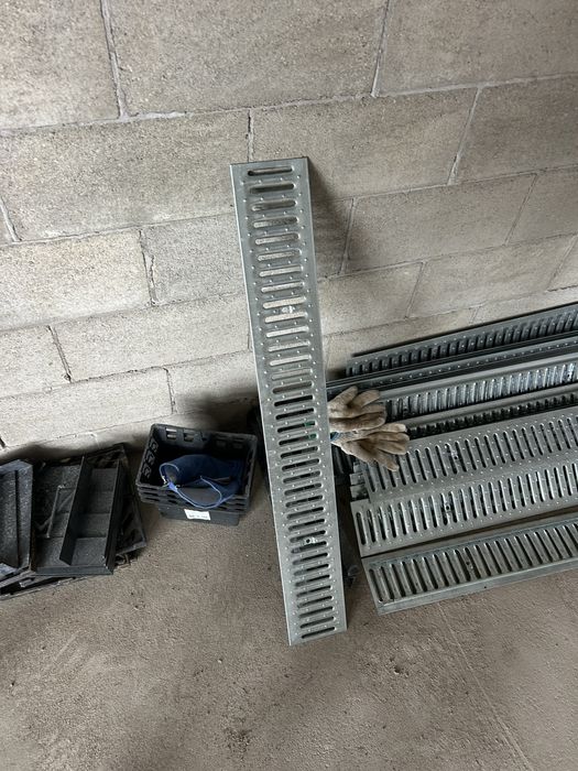 Gidrolica решетка серебристый