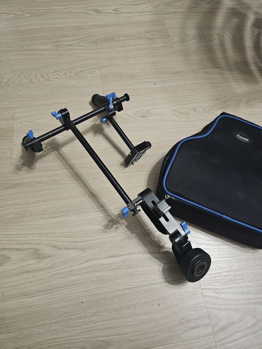 Стабилизирана система за камера и фотоапарат