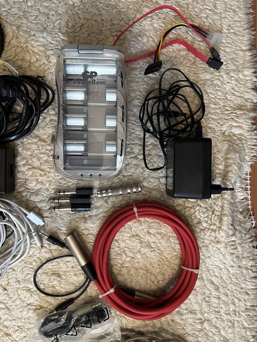 Кабели и Зарядни - аудио USB HDMI LAN SATA AC приходници - удължители