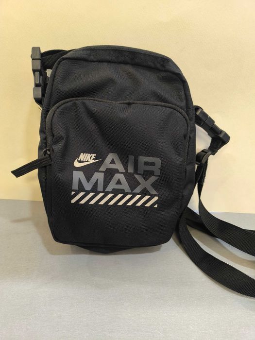 Nike Air Max.Лятна чанта с  ципове.Нова.Оригинал.