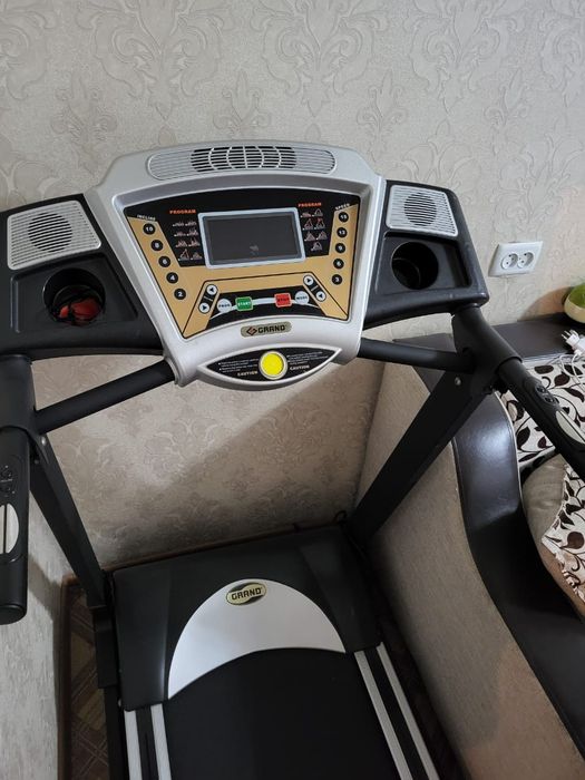 Продам Беговую дорожку.