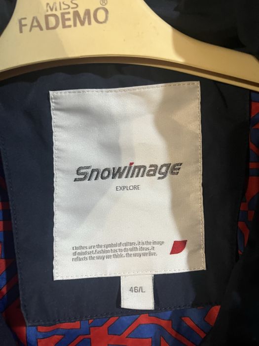 Продам женскую куртку