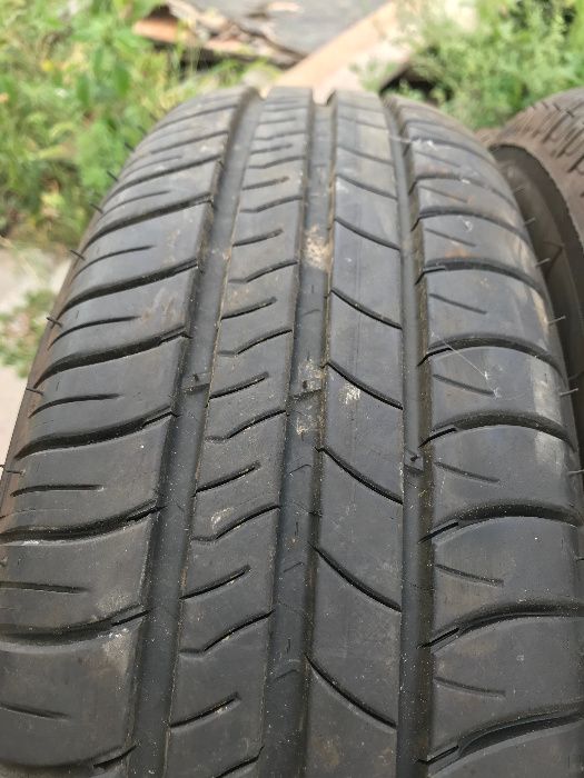 4бр Летни гуми 165 65 15 - Michelin