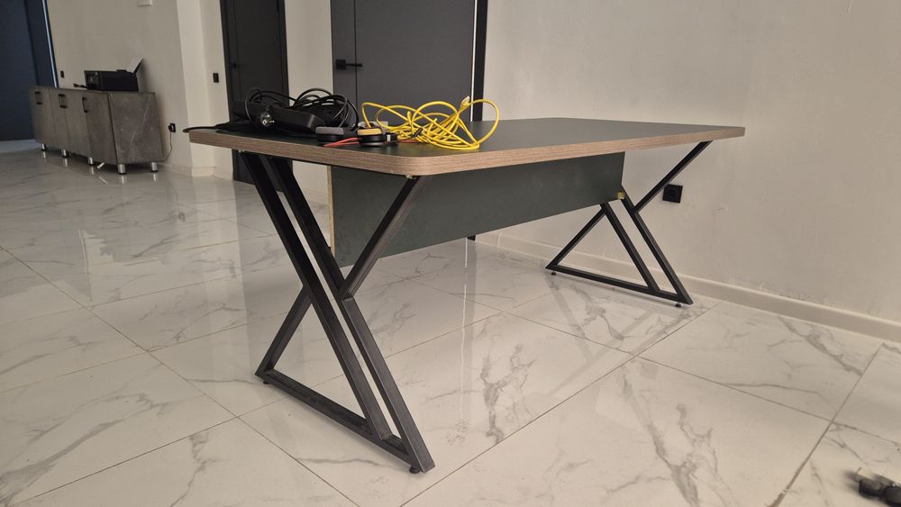 Офис мебельдері сатылады