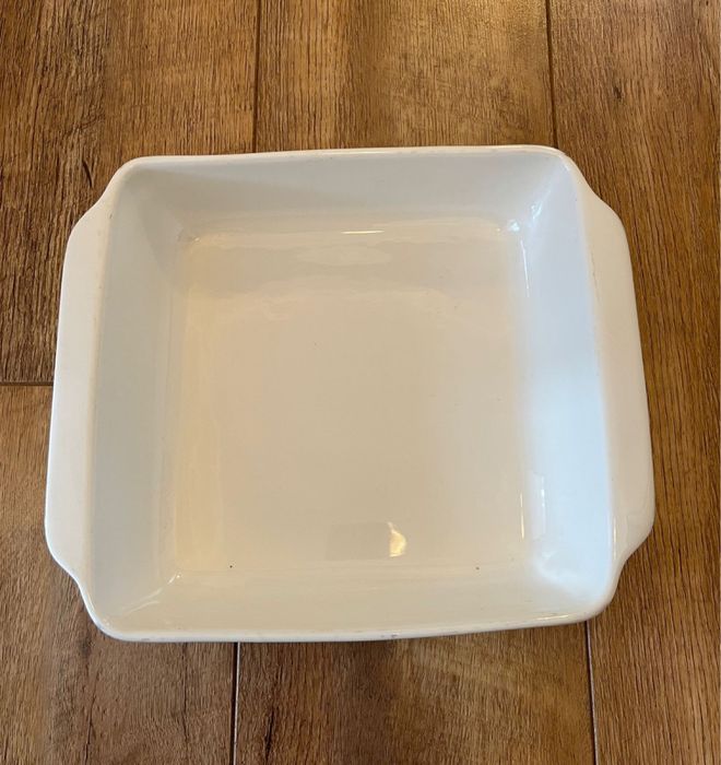 Посуда кухонная утварь.