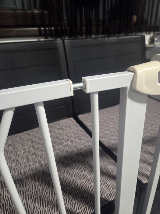 Poarta siguranta copii reglabila