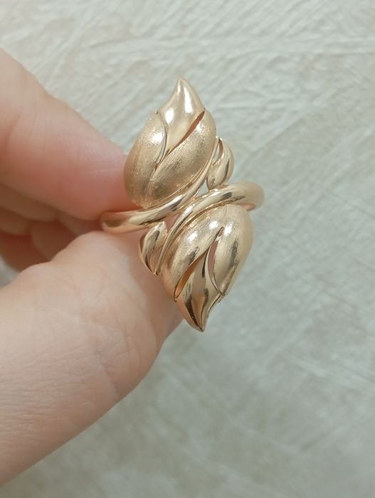 Золотое кольцо 585 пробы золота заводское