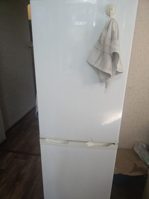Холодильник высота 1,45