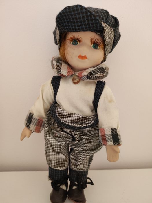 2бр.страхотни ретро кукли